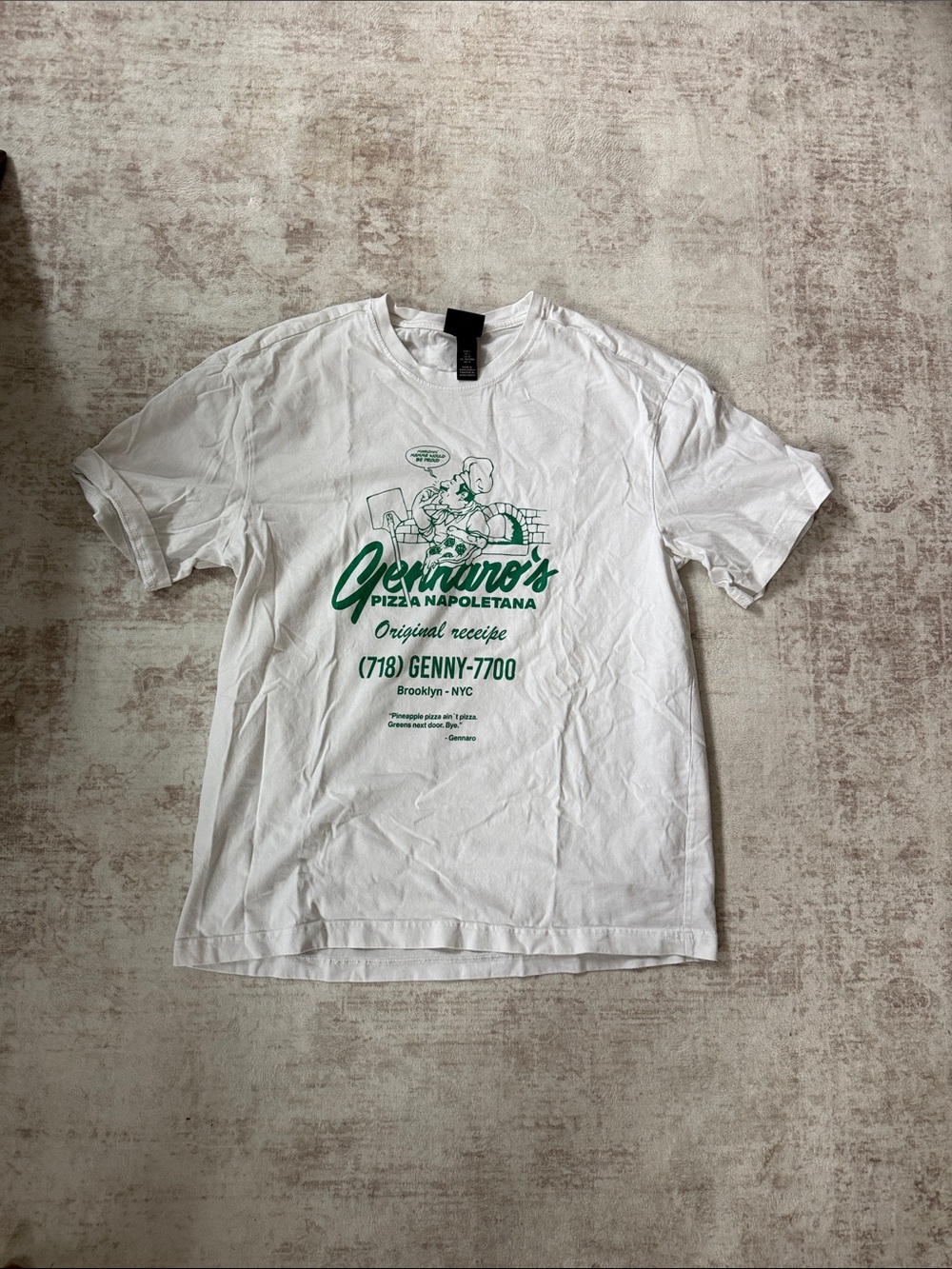 H&M White Short-Sleeve Pizza Graphic Tee with Green Print